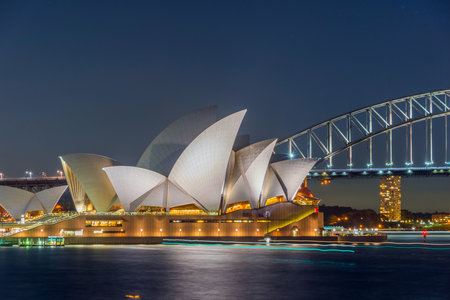 View on Sydney opera and Harbour bridge at night, long exposureのeditorial素材