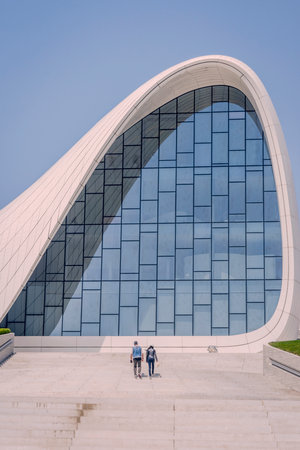 BAKU, AZERBAIJAN - MAY 27: Heydar Aliyev center, famous architectural landmark building in Baku by Zaha Hadid. May 2017のeditorial素材