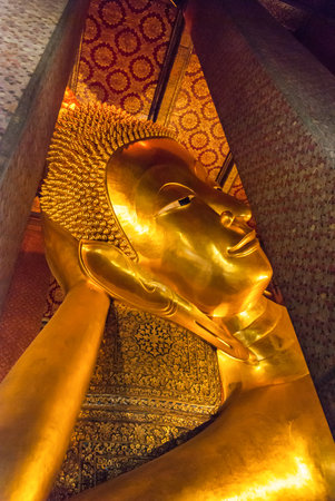 Detail of emerald golden Buddha in Wat Phra temple, Bangkok, Thailandのeditorial素材