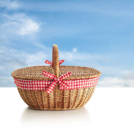 pic nic basketの写真素材