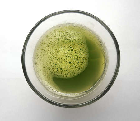 green detox celery juice closeup photoの写真素材