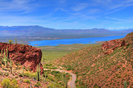 A large Arizona desert lake with clear blue skyの写真素材