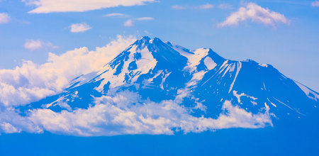 Beautiful Summer Time Image of Mt. Shasta in California.の写真素材