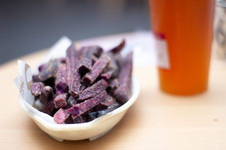 a purple friesの写真素材