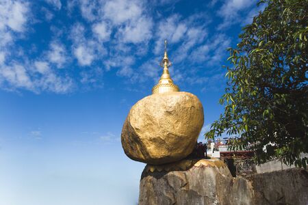 Kyaiktiyo golden rock pagoda in Myanmarの写真素材