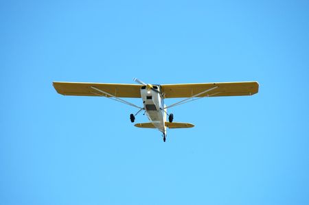 Light plane landing, Palo Alto Airport, Californiaの写真素材