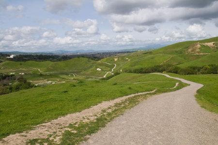 Walking trail, Del Valle Regional Park, Livermore, California