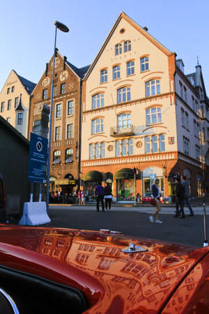 Old house at Bergen and reflection on the old carのeditorial素材