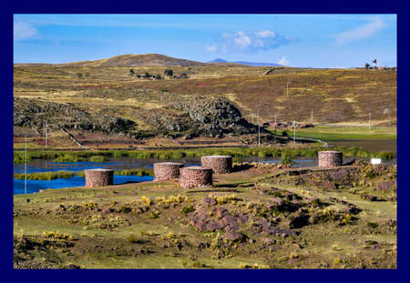 Sillustani chullpas near  Umayo lagoonの写真素材