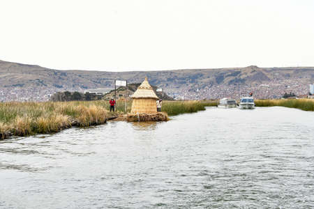 Titicaca Lake (Romanian: Lacul Frumos)-Uros-Peru 81