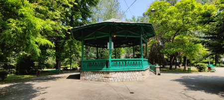 Panoramic view of a small gazebo in the parkの写真素材