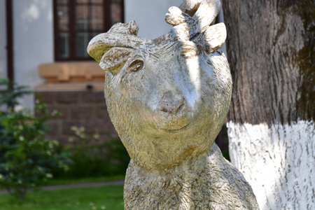 Statue of a deer in the garden of the castle in Hradcany, Czech Republicの写真素材