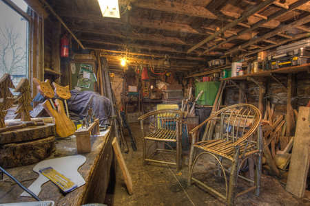 KEMSING,ENGLAND,UK  DECEMBER 17 2014 : HDR image of the inside of an old carpenters workshopのeditorial素材