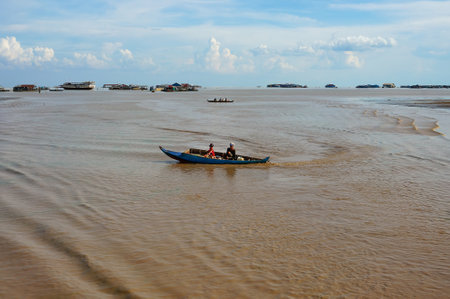 the lives of the poor in the Tonle SAP lake Cambodia. 22 may 2016のeditorial素材