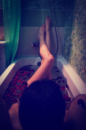 The girl and the man are in the bathroom.. Photo filter instagramの写真素材