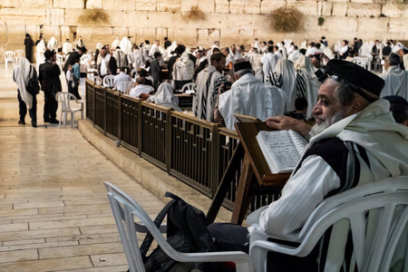 Religious orthodox jew praying at the Western wall in Jerusalem old city. JERUSALEM, ISRAEL. 24 October 2018のeditorial素材