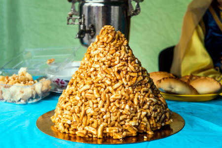 Chak-chak traditional asian sweet dessert - fried dough with honey. Traditional dessert on nikah Muslim wedding. Oriental sweets.の写真素材