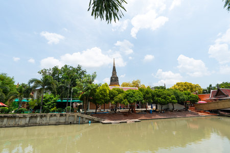 Wat Yai Chai Mongkol in Ayudhaya, thailand The main stupa, or chedi, at national historic placeの写真素材