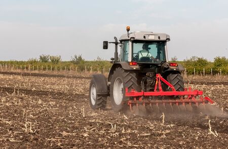 Agricultural machinery used for cultivation