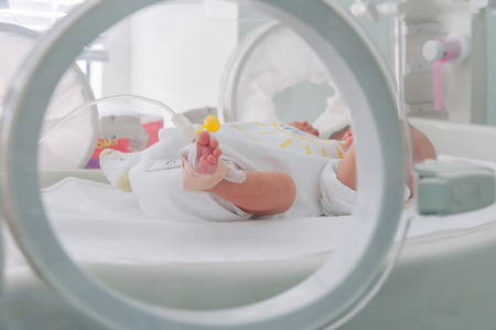 Newborn baby in hospital.の写真素材