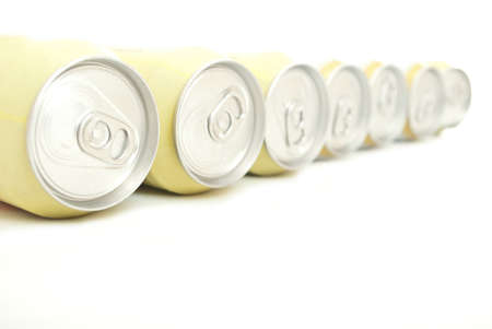 aluminium cans 