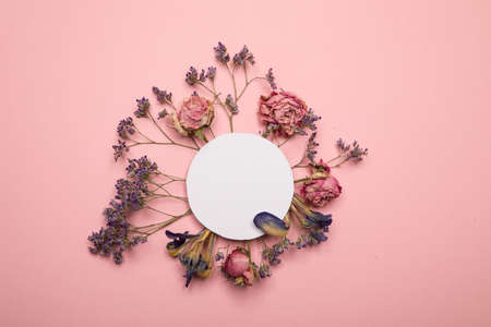 Card with dried flowersの写真素材