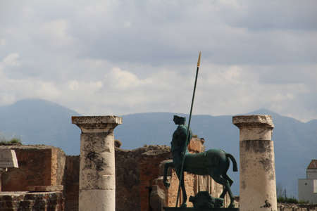 Statues Pompeii Italyのeditorial素材