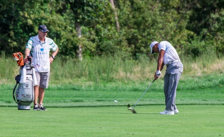 FARMINGDALE, NY - AUGUST 22: Tiger Woods hits a hot at Bethpage Black during the Barclays on August 22, 2012 in Farmingdale, NY.のeditorial素材