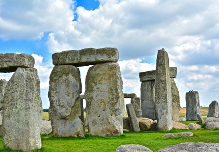 Rocks of Stonehenge On a Cloudy Summer Dayの写真素材