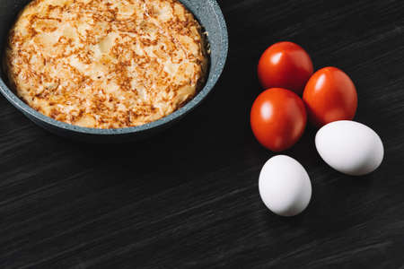 spanish omelette and olives on restaurantの写真素材