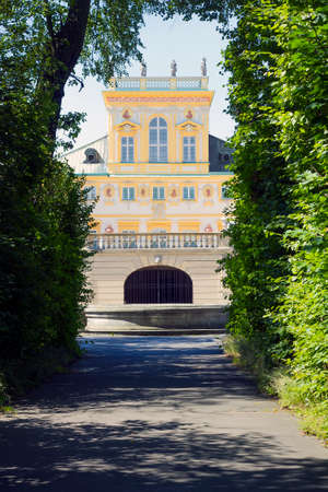 Alley in park and passage to Wilanow Royal Palace, Polandのeditorial素材