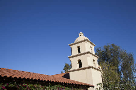 Ojai architecture with blue skyの写真素材