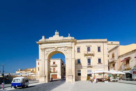 Royal Gate - Arch of Porta Reale. Noto, Sicily, Italy.のeditorial素材