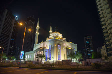 Mosque at night, Dubai, United Arab Emiratesのeditorial素材