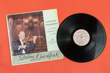 Collection of violin works by JBViotti, A. Glazunov, R. Glier, B. Godard, performed by David...