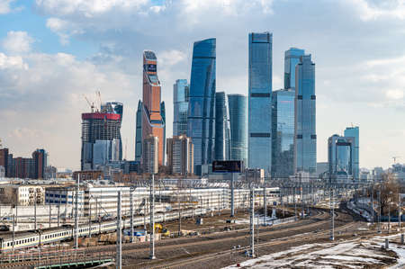 MOSCOW, RUSSIA-MARCH 29, 2021: view of the Moscow City complexのeditorial素材