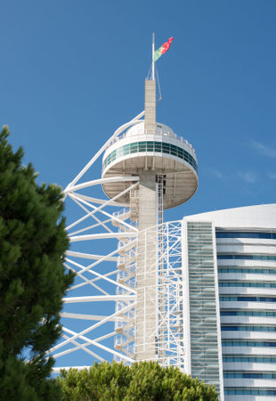 Vasco da Gama Tower with Portugal flag.のeditorial素材