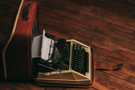 typewriter retro style nostalgia journalist technology technology wood backgroundの写真素材