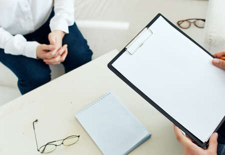 patient with a psychologist session therapy treatmentの写真素材