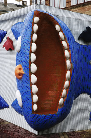 KYIV, UKRAINE - APRIL 10, 2011: Pejzazna alley.  In the photo a character from a fairy tale のeditorial素材