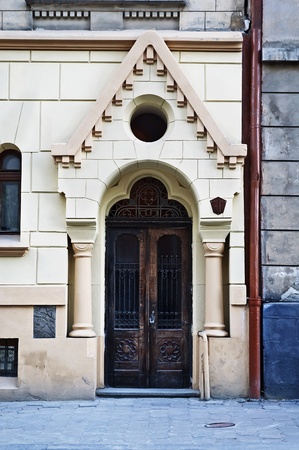 Old door - the entrance to the old buildingの写真素材