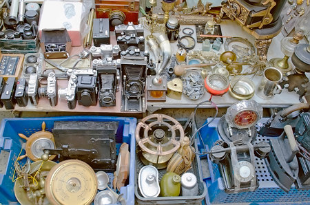 LVOV, UKRAINE - MAY 05: Variety of antiques for sale on the market on May 05, 2012 in Lvov, Ukraineのeditorial素材