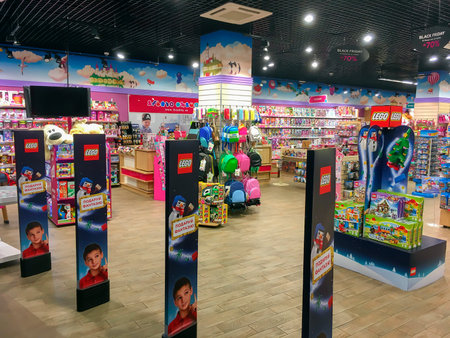 LVIV, UKRAINE - DECEMBER 01: Entrance to a children's toy store in a shopping center in Lviv on December 01, 2017 in Lvov, Ukraineのeditorial素材