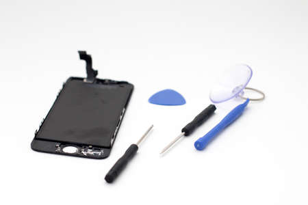 Set for changes display on the smartphone and screwdriver