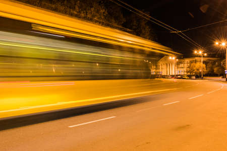 The rhythm of the city at night