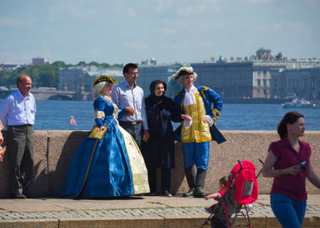 Russia Saint Petersburg July 2016 street performers pose with touristsのeditorial素材