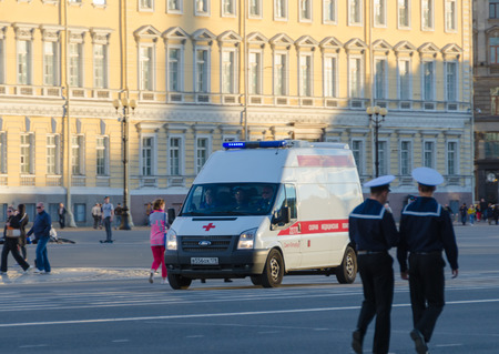 Russia Saint Petersburg the fall 2016 car ambulance rides around the area.のeditorial素材