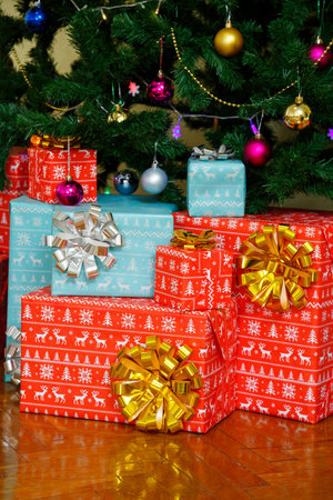 Gifts, gift wrapping, bow on boxes, christmas boxesの写真素材