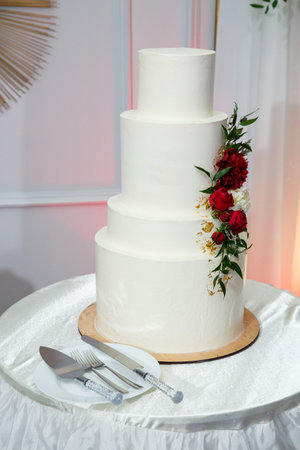 Beautiful and sweet wedding cake for newlywedsの写真素材