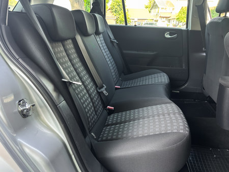 Experience ultimate comfort in our spacious rear car seats, which are perfect for both family trips and everyday commutes, combining stylish design with practical functionalityの写真素材